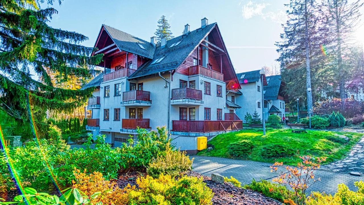Apartament Pod Swierkami Z Prywatna Sauna - 5D Apartments Karpacz Exterior foto
